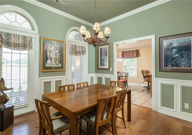 Photo 3 of Single family home for sale at 6625 Elizabeth Ave, Springdale, AR 72762 | MLS# 1352222 | Listing updated on 2026-06-19