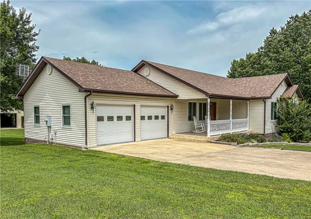 3rd image of 2630 Echo Hills Dr, Harrison, AR 72601 | MLS# 1352588