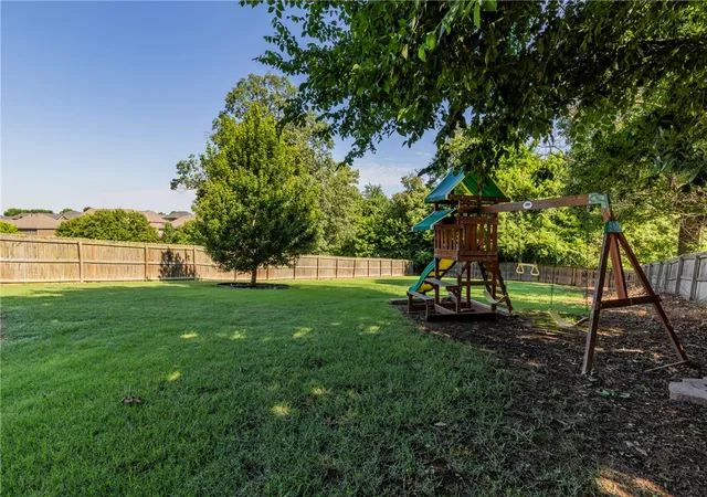 31st image of 902 Brown Rd, Cave Springs, AR 72718 | MLS# 1352354