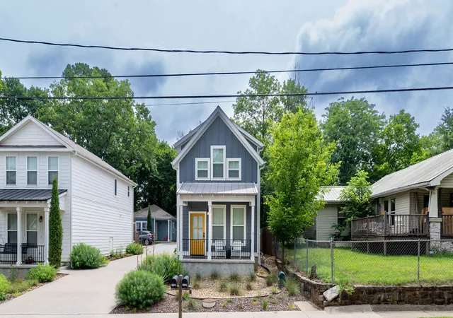 5th image of 510 S College Ave #1, Fayetteville, AR 72701 | MLS# 1352550