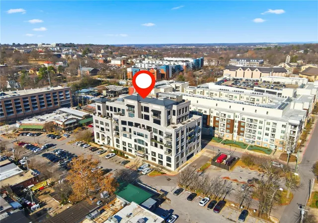 31st image of 401 W Watson St #401, Fayetteville, AR 72701 | MLS# 1352733