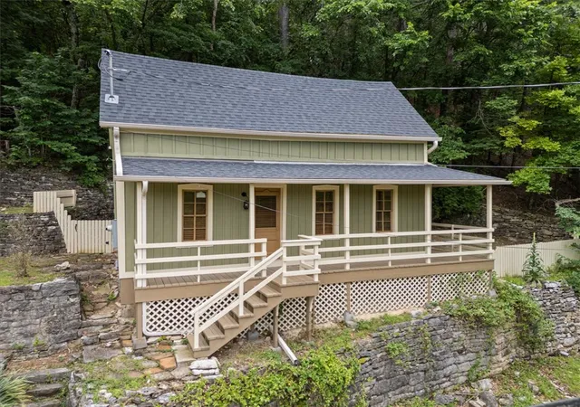 Homes for sale in Eureka Springs, AR | 6 Steele St, Eureka Springs, AR 72632 | MLS# 1352165