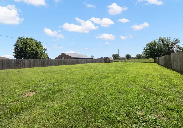 3rd image of 725 S Primrose Rd, Lowell, AR 72745 | MLS# 1352699