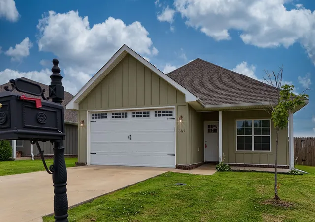 Homes for sale in Jonesboro, AR | 3647 Red Maple Wy, Jonesboro, AR 72404 | MLS# 1352720