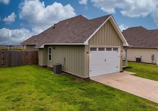 Homes for sale in Jonesboro, AR | 3647 Red Maple Wy, Jonesboro, AR 72404 | MLS# 1352720