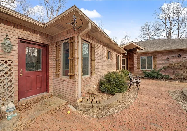 2nd image of 9118 Summer Shade Rd, Rogers, AR 72756 | MLS# 1352783