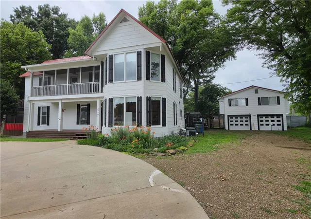 5th image of 1715 N Garland Ave, Fayetteville, AR 72703 | MLS# 1352755