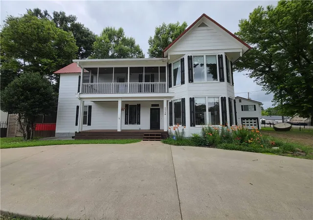 4th image of 1715 Garland Ave, Fayetteville, AR 72703 | MLS# 1352809