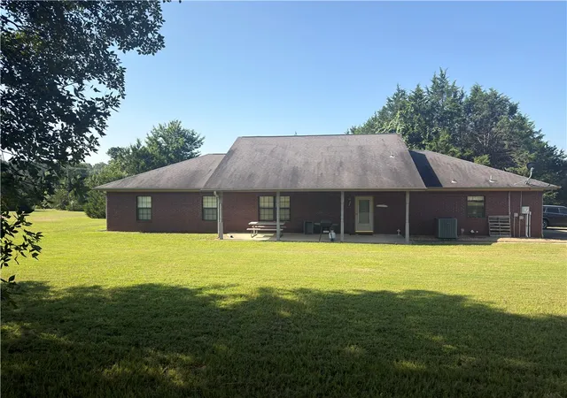 4th image of 1070 County Road 3348, Clarksville, AR 72830 | MLS# 1352728
