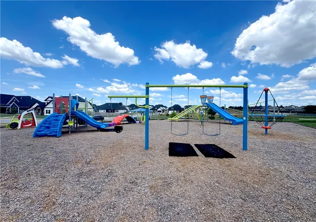 4th image of 2702 Amaris Ave, Lowell, AR 72745 | MLS# 1352876