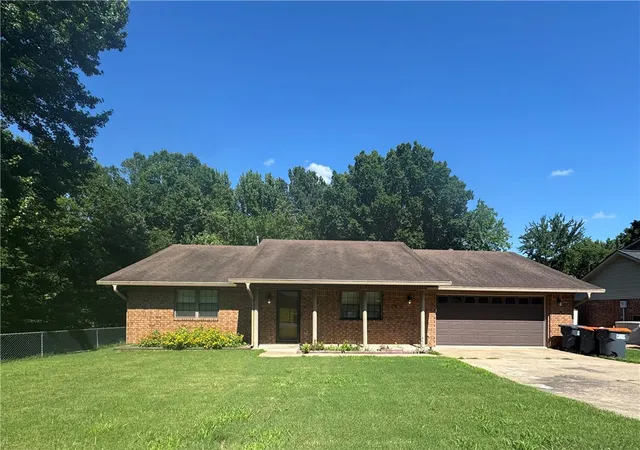 Homes for sale in Russellville, AR | 1312 Ridgewood Dr, Russellville, AR 72801 | MLS# 1352472