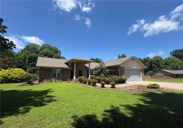 Homes for sale in Russellville, AR | 286 Meadowrue Rd, Russellville, AR 72802 | MLS# 1352879