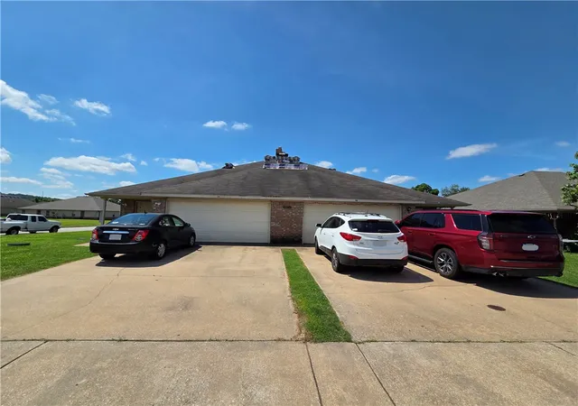 1st image of 1041 Remington Dr, Springdale, AR 72764 | MLS# 1352960