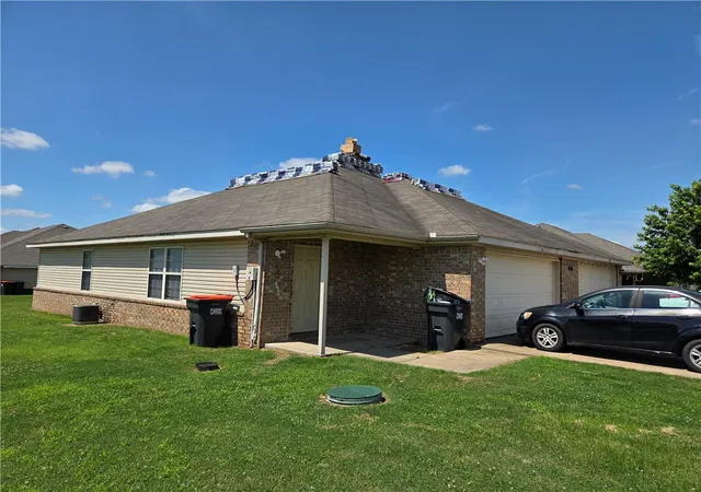 2nd image of 1041 Remington Dr, Springdale, AR 72764 | MLS# 1352960