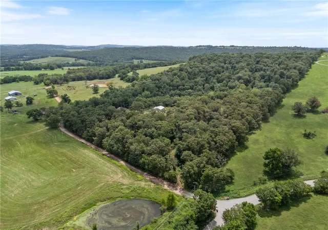 Homes for sale in Hindsville, AR | 239 Madison 7380, Hindsville, AR 72738 | MLS# 1352965