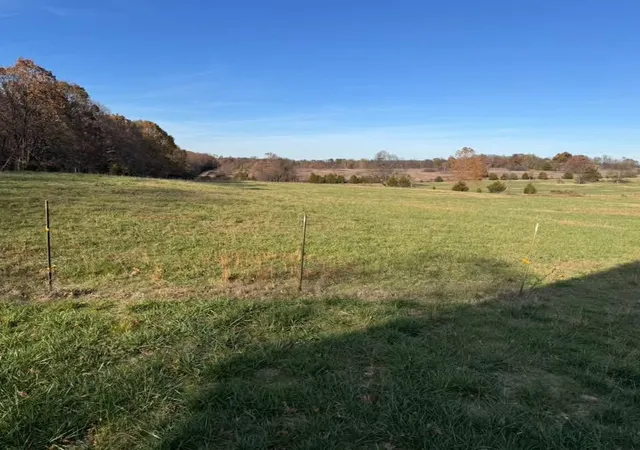 2nd image of 10916 Jaybird Rd, Gravette, AR 72736 | MLS# 1353051
