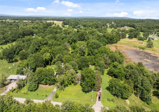 Homes for sale in Alma, AR | 234 N Kibler Hwy, Alma, AR 72921 | MLS# 1352907