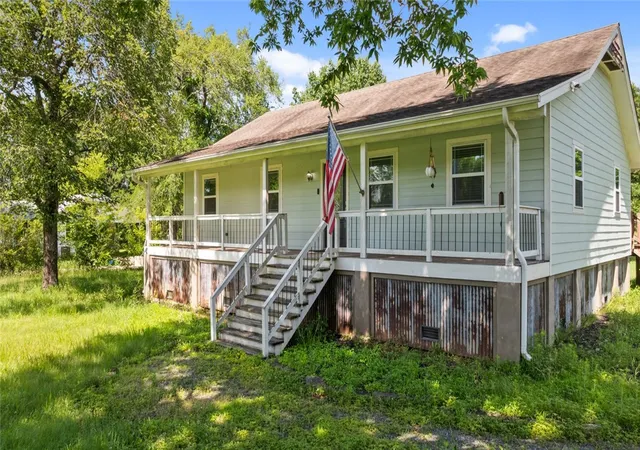 Homes for sale in Alma, AR | 234 N Kibler Hwy, Alma, AR 72921 | MLS# 1352907