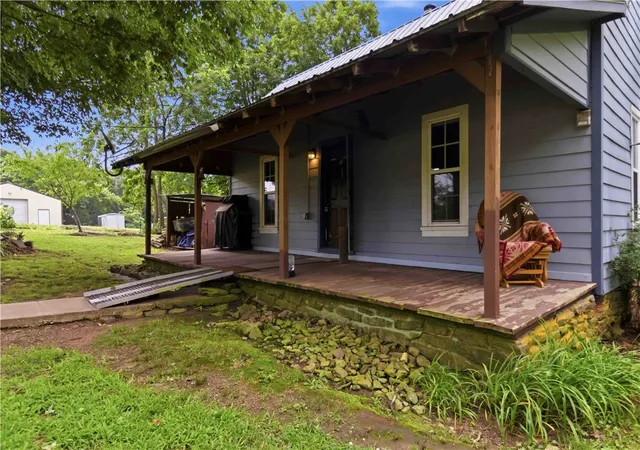5th image of 10193 E Devils Den Rd, Winslow, AR 72959 | MLS# 1352595