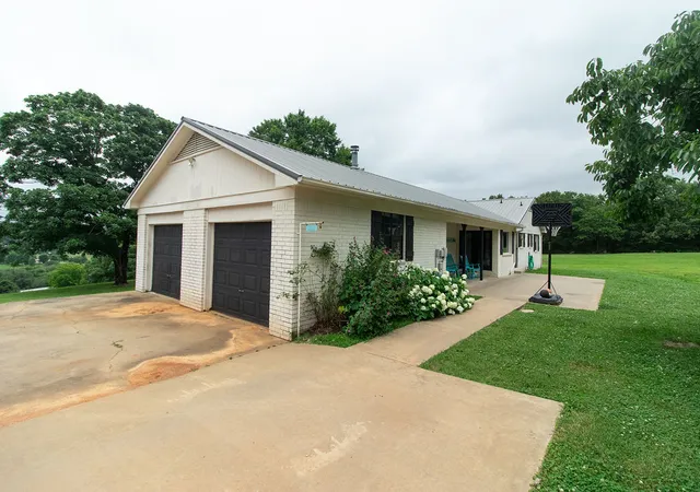 3rd image of 26134 Hwy 23, Huntsville, AR 72740 | MLS# 1352859