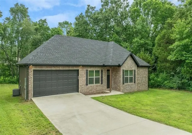 2nd image of 17 Kilsyth Dr, Bella Vista, AR 72715 | MLS# 1353021