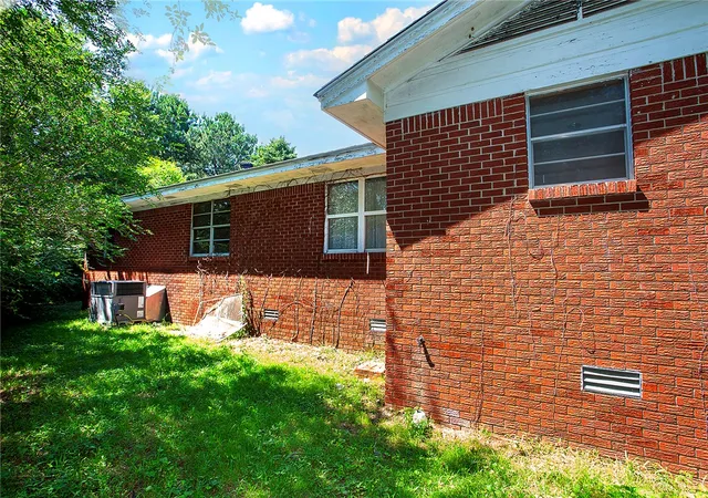 4th image of 951 Sr 164 E, Dover, AR 72837 | MLS# 1352983