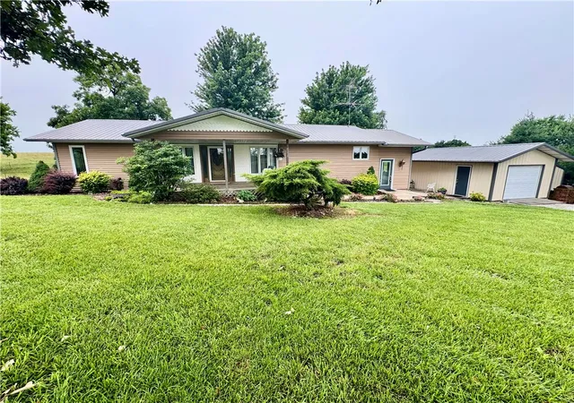 Homes for sale in Exeter, MO | 12459 Farm Road 1015, Exeter, MO 65647 | MLS# 1353195