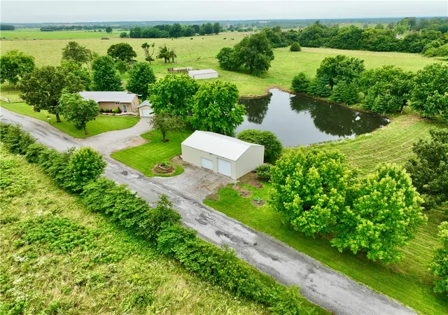 Homes for sale in Exeter, MO | 12459 Farm Road 1015, Exeter, MO 65647 | MLS# 1353195