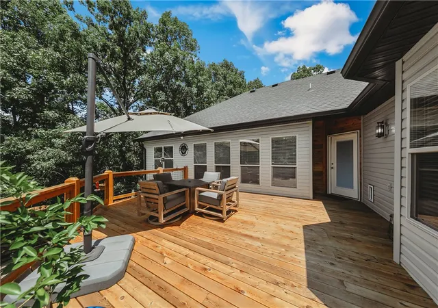 5th image of 32 Attleborough Ln, Bella Vista, AR 72714 | MLS# 1352774
