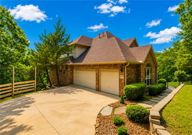 3rd image of 2573 N Fox Trl, Fayetteville, AR 72703 | MLS# 1352963