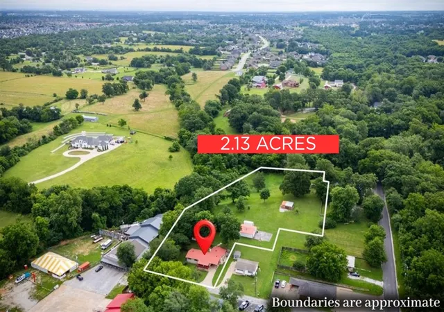 Photo 1 of Single family home for sale at 156 N Maple, Cave Springs, AR 72718 | MLS# 1352978 | Listing updated on 2026-10-05