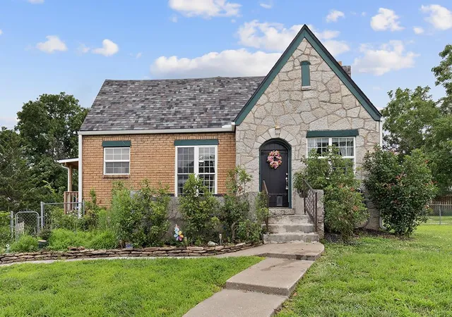 5th image of 3504 Joplin Ave, Joplin, MO 64804 | MLS# 1353142