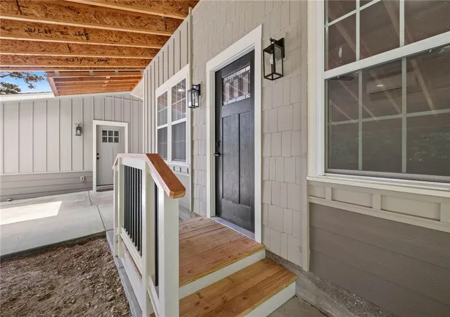 4th image of 18046 County Road 558, Colcord, OK 74338 | MLS# 1353254