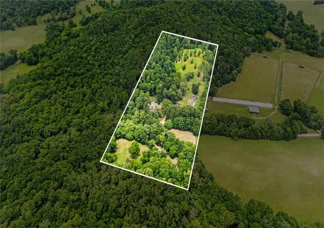 51st image of 18046 County Road 558, Colcord, OK 74338 | MLS# 1353254