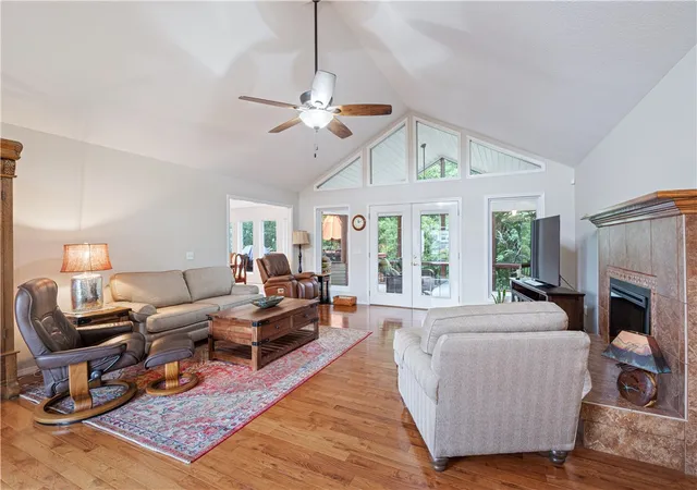 5th image of 18 Cullen Hills Dr, Bella Vista, AR 72715 | MLS# 1353090