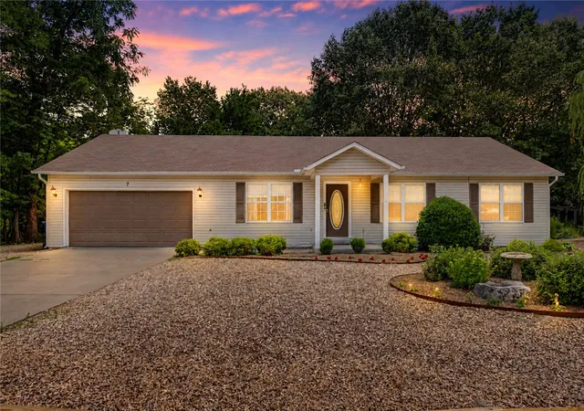 1st image of 7 Walney Dr, Bella Vista, AR 72715 | MLS# 1352688