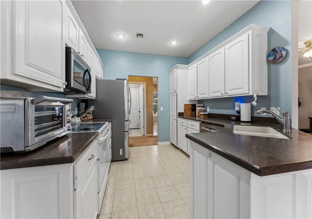 3rd image of 319 Bluff Dr, Lowell, AR 72745 | MLS# 1353288