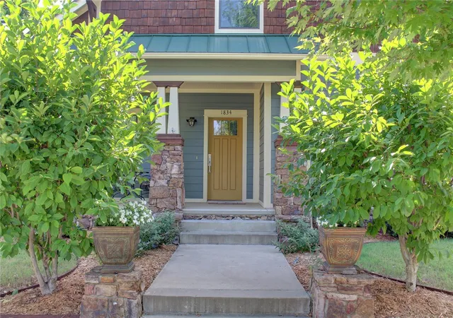 2nd image of 1834 N Best Friend Ln, Fayetteville, AR 72704 | MLS# 1352887