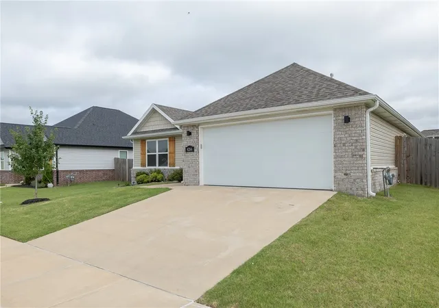 2nd image of 4266 W Cactus Pl, Fayetteville, AR 72704 | MLS# 1353066