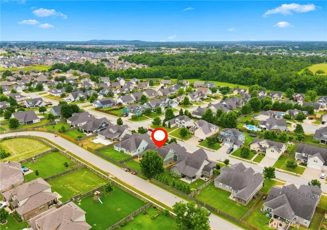 Homes for sale in Cave Springs, AR | 1010 Charing Cross, Cave Springs, AR 72718 | MLS# 1353237
