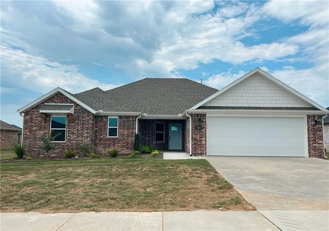 Homes for sale in Tontitown, AR | 983 Madden St, Tontitown, AR 72762 | MLS# 1353350