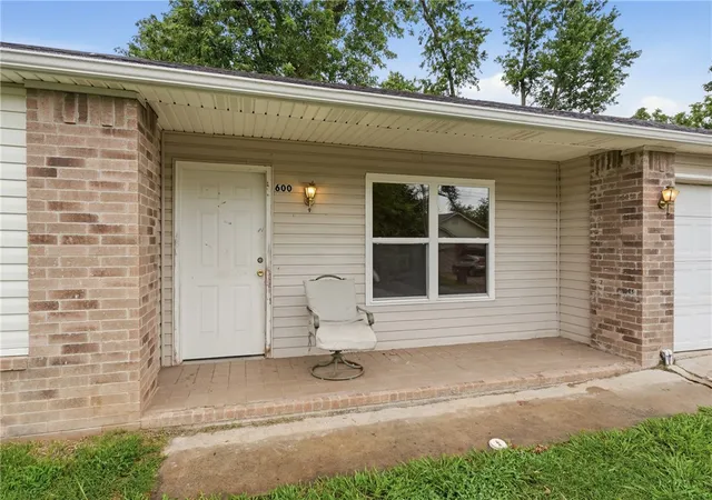 Homes for sale in Springdale, AR | 600 Huckleberry Ln, Springdale, AR 72764 | MLS# 1353347