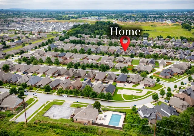 Homes for sale in Bentonville, AR | 3209 Sw Stoneway Ave, Bentonville, AR 72713 | MLS# 1352549