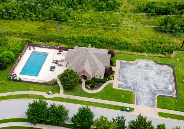 Homes for sale in Bentonville, AR | 3209 Sw Stoneway Ave, Bentonville, AR 72713 | MLS# 1352549
