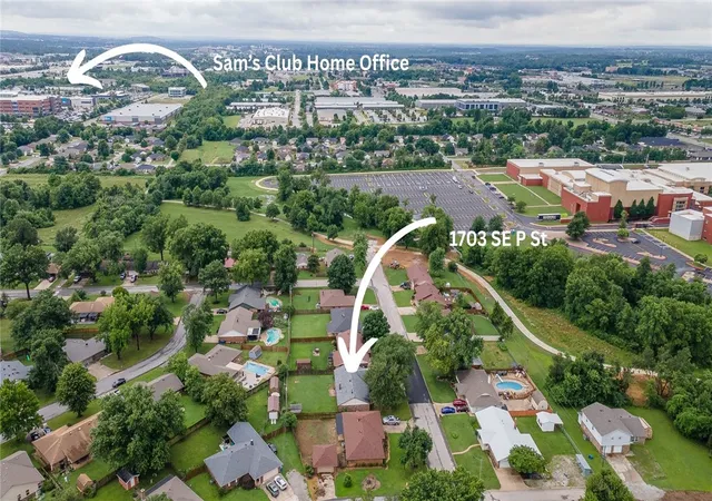 Homes for sale in Bentonville, AR | 1703 Se P St, Bentonville, AR 72712 | MLS# 1353202