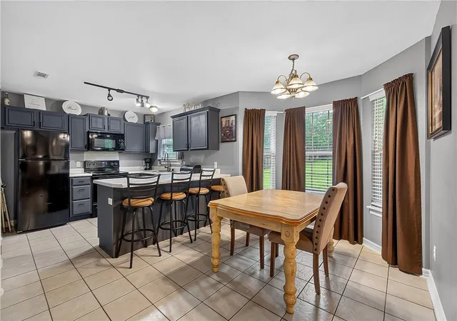 3rd image of 20752 Hillcrest Dr, Springdale, AR 72764 | MLS# 1353394