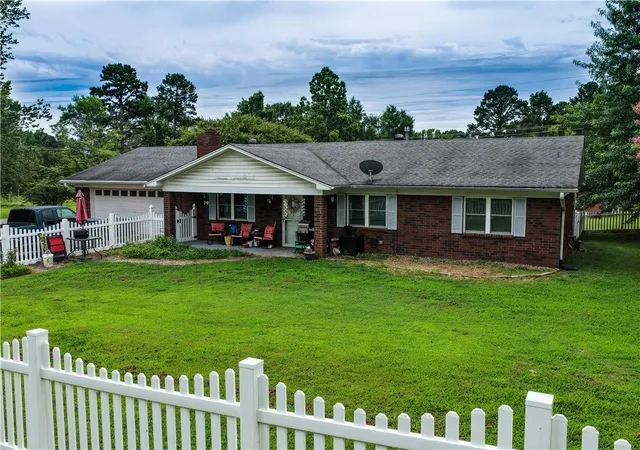 Photo 1 of Sale Pending at 701 Hamilton Cvs, Russellville, AR 72802 | MLS# 1353422 | Listing updated on 2026-08-01