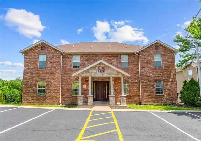 Homes for sale in Branson, MO | 2901 Vineyards Pkwy #1, Branson, MO 65616 | MLS# 1351673