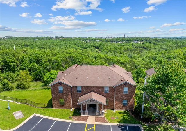 Homes for sale in Branson, MO | 2901 Vineyards Pkwy #1, Branson, MO 65616 | MLS# 1351673