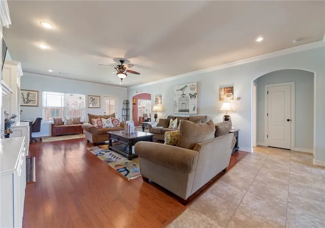 Photo 3 of Single family home for sale at 3903 SW Stonefield St, Bentonville, AR 72713 | MLS# 1352867 | Listing updated on 2026-08-31